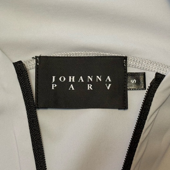 Johanna Parv Designer Sz S Stretchy Nylon Sprint Jumpsuit Grey new without tag - Picture 7 of 14